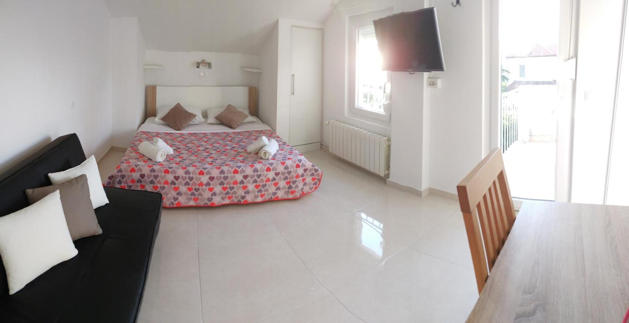 Guesthouse Cecilia Malinska Εξωτερικό φωτογραφία