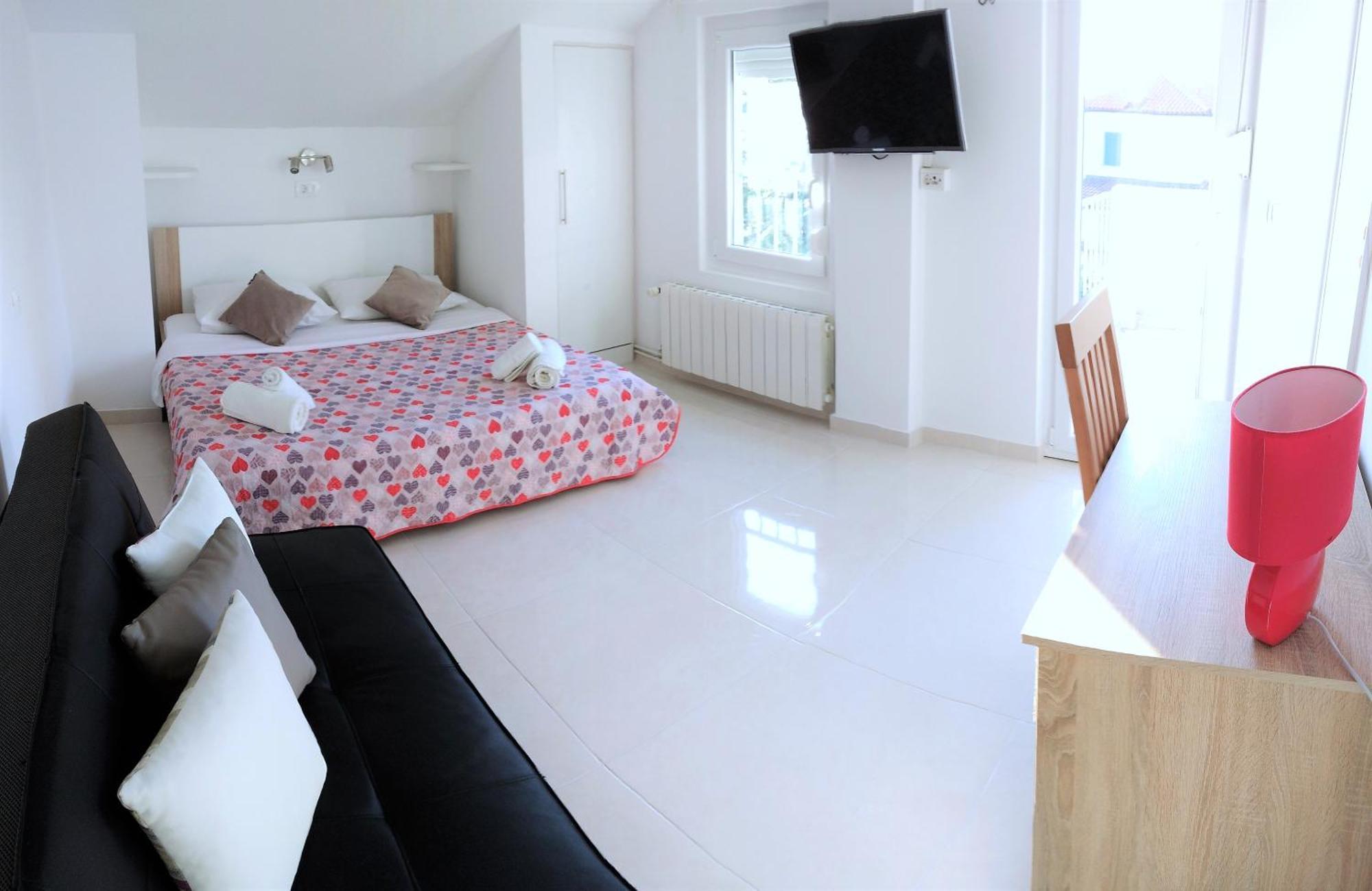 Guesthouse Cecilia Malinska Εξωτερικό φωτογραφία