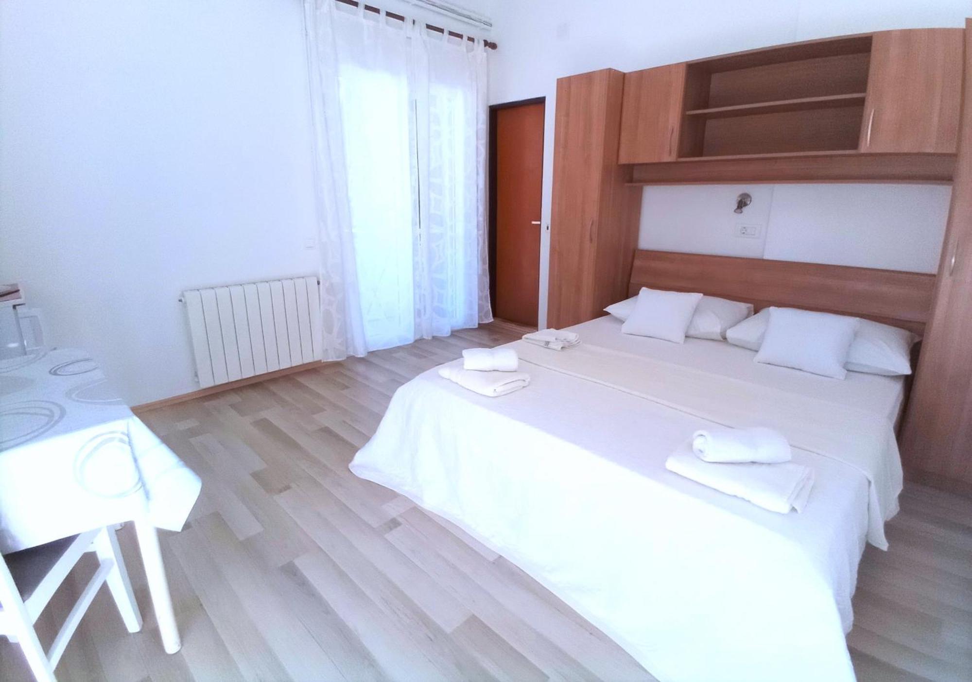 Guesthouse Cecilia Malinska Εξωτερικό φωτογραφία